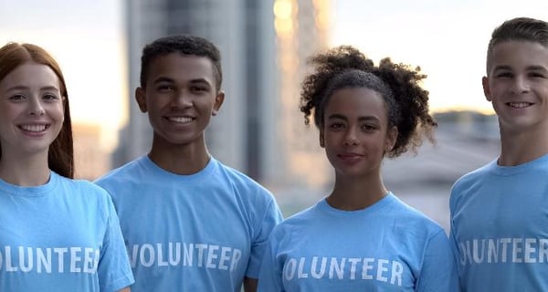 Five Benefits of Teen Volunteering