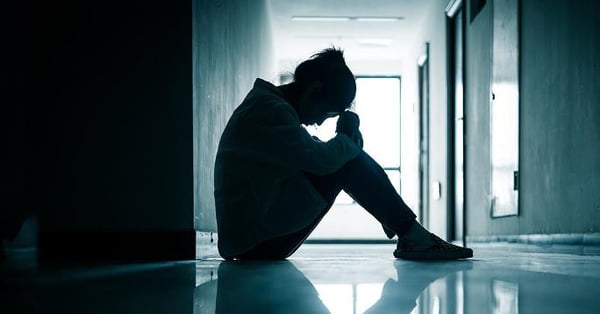 5 FAQs About 988: The Suicide & Crisis Lifeline