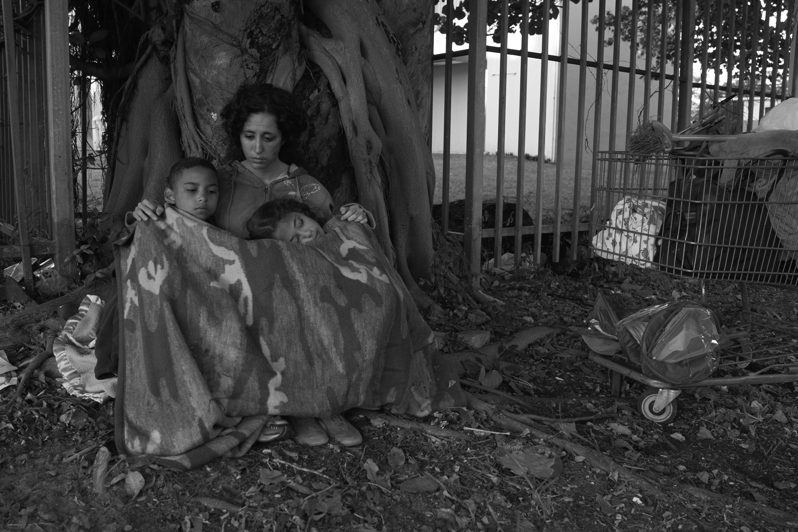 homeless mom and her two children
