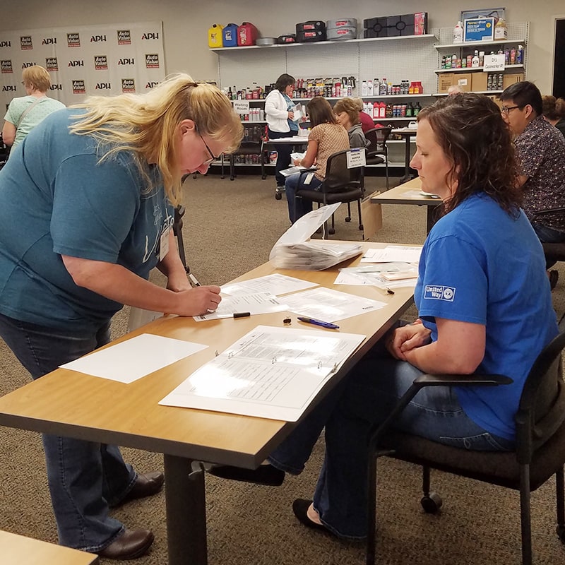 Volunteering signing up